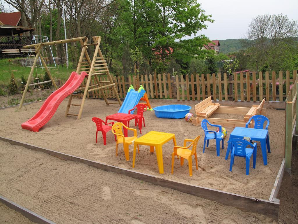 Osrodek Wczasowy Zloty Dab - Domki Miedzyzdroje Exterior foto